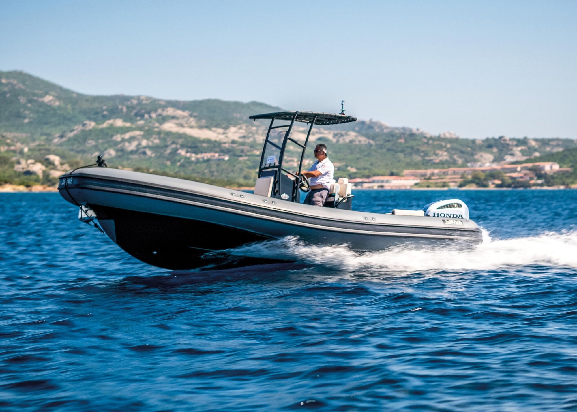 Sea Water Phantom 230 – RIB (7 m)