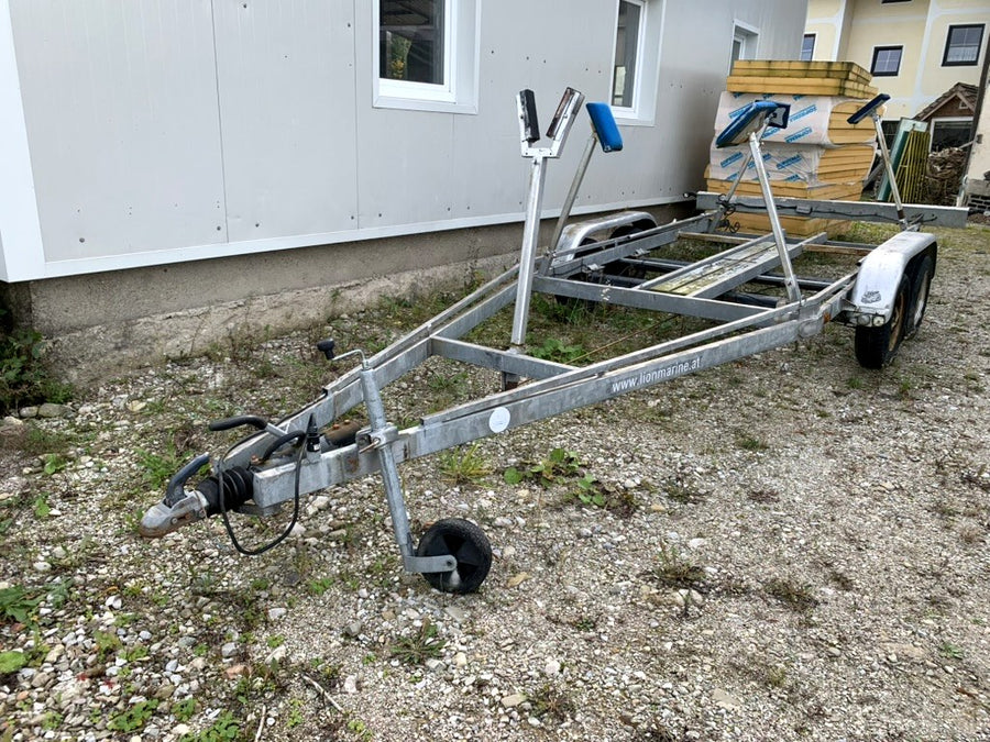 Bootsanhänger Ablinger Tandem, verzinkt – für Sunbeam 22 / 25