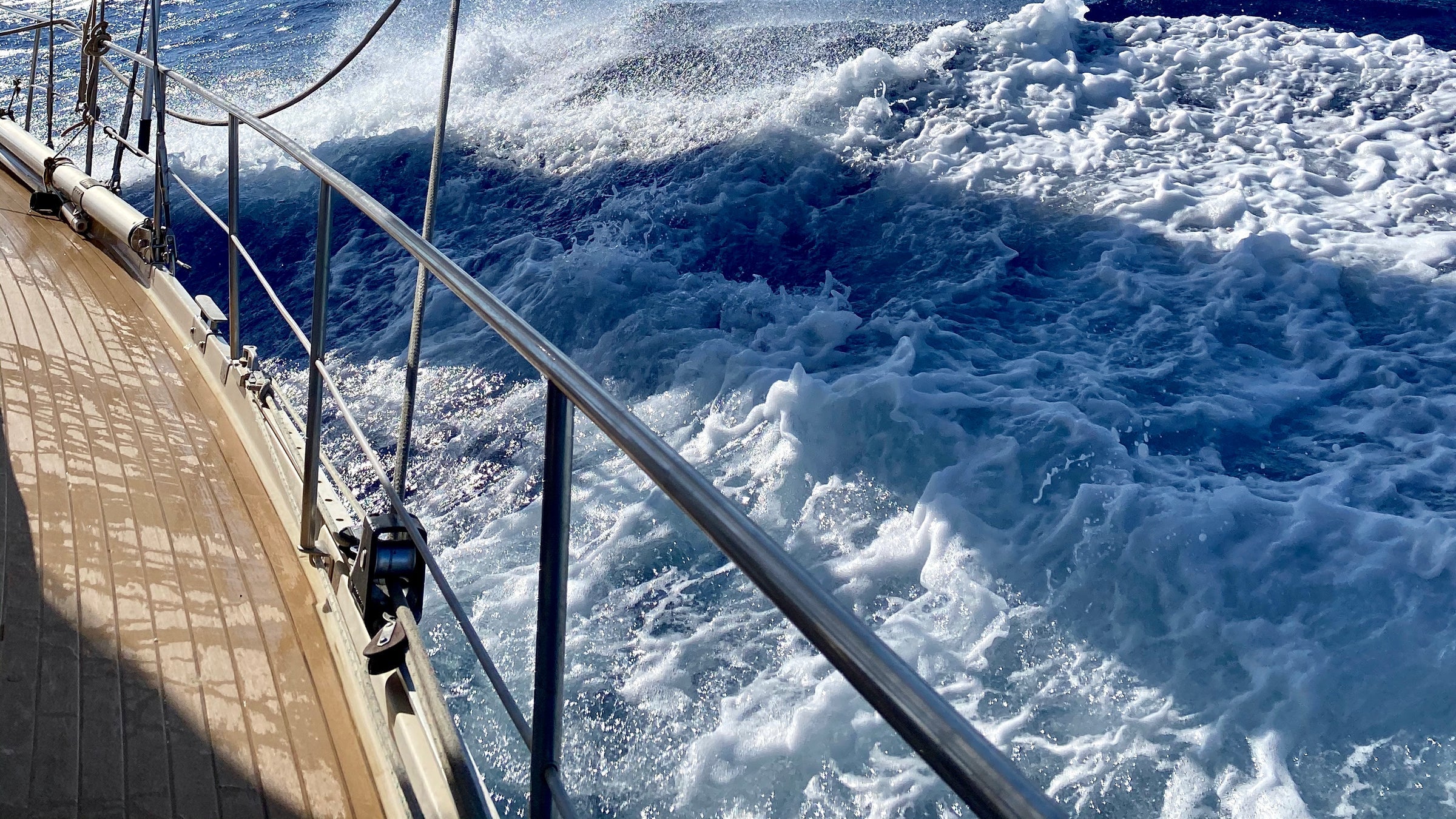 Rauscher Experiences – Segeln bei Welle